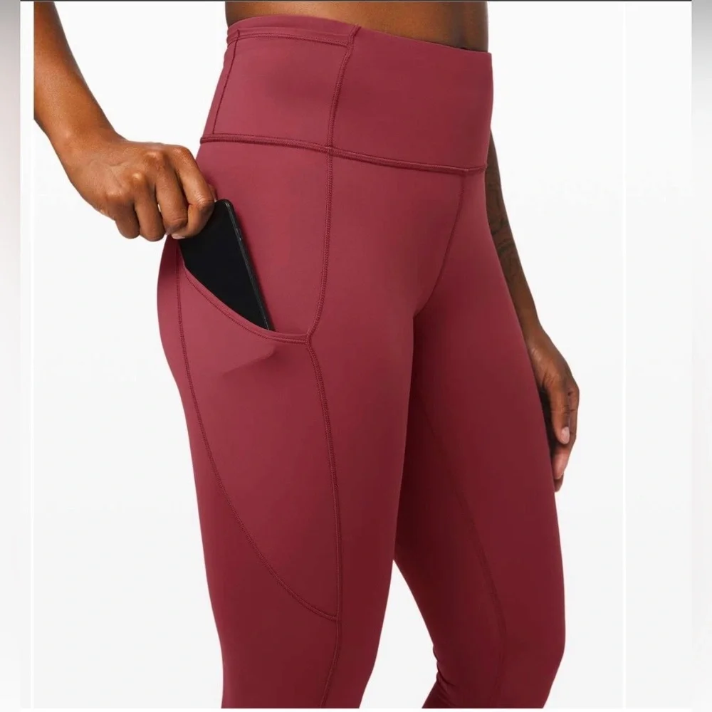 Lululemon Fast and Free HR Tight 28